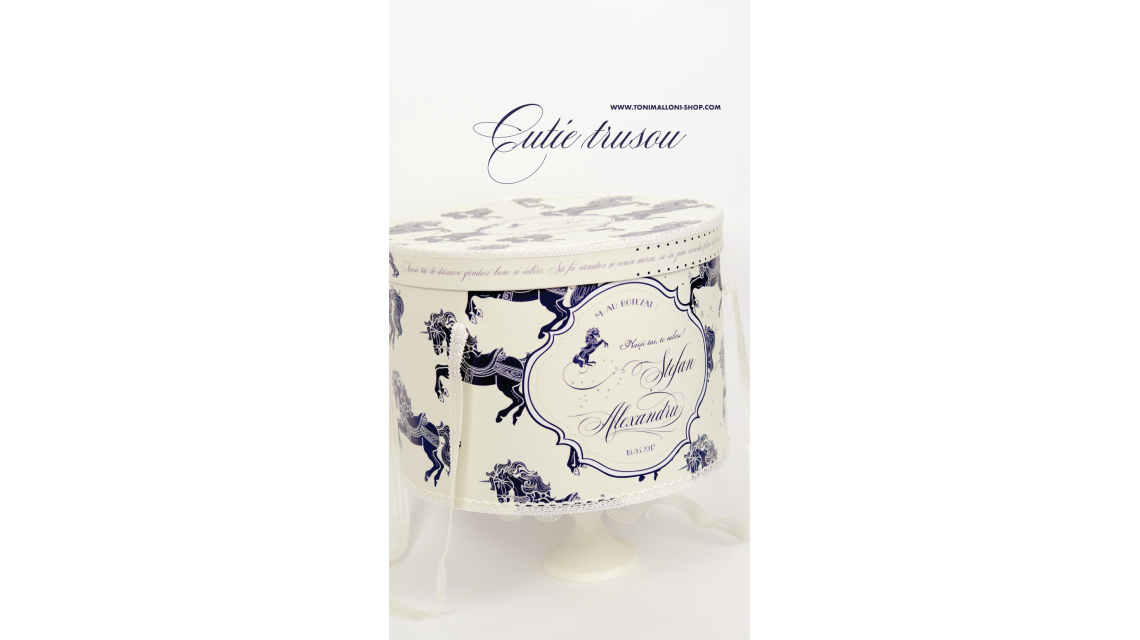 Trusou de botez brodat pentru baiati elegant cu unicorni, Butter Horse 13